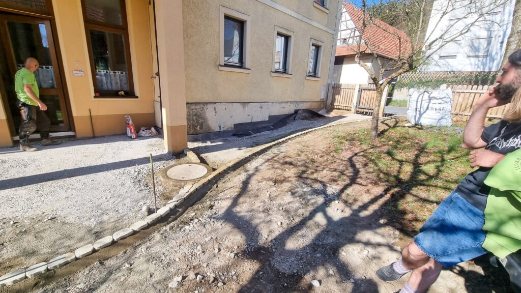 bella-flora-ausführung-eingangsweg-pretzfeld-3