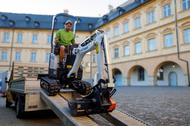 Minibagger Verladung