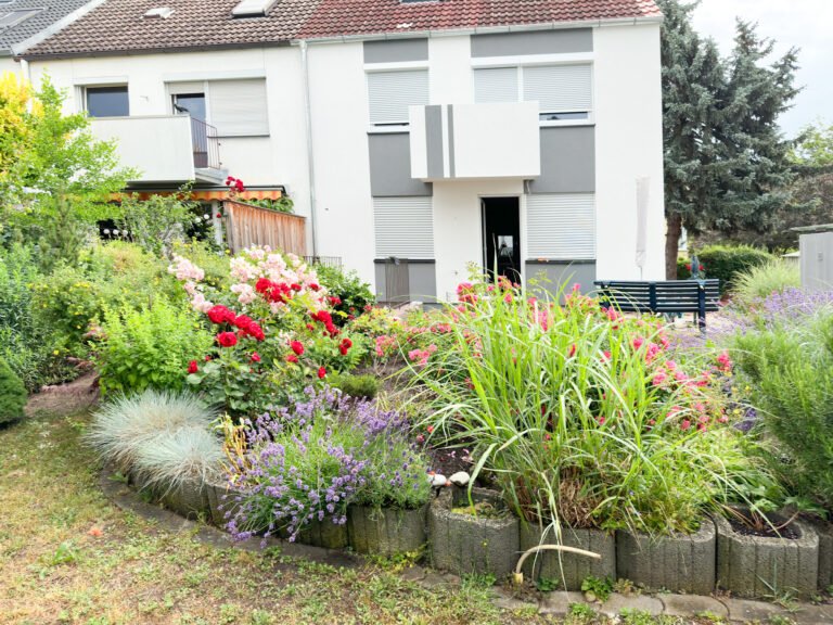 bella-flora-gmbh-projekt-Kirchehrenbach-Altersgerechter-Seniorengarten-01