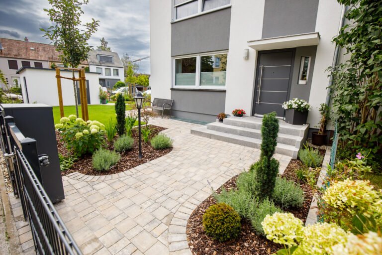 bella-flora-gmbh-projekt-Kirchehrenbach-Altersgerechter-Seniorengarten-35