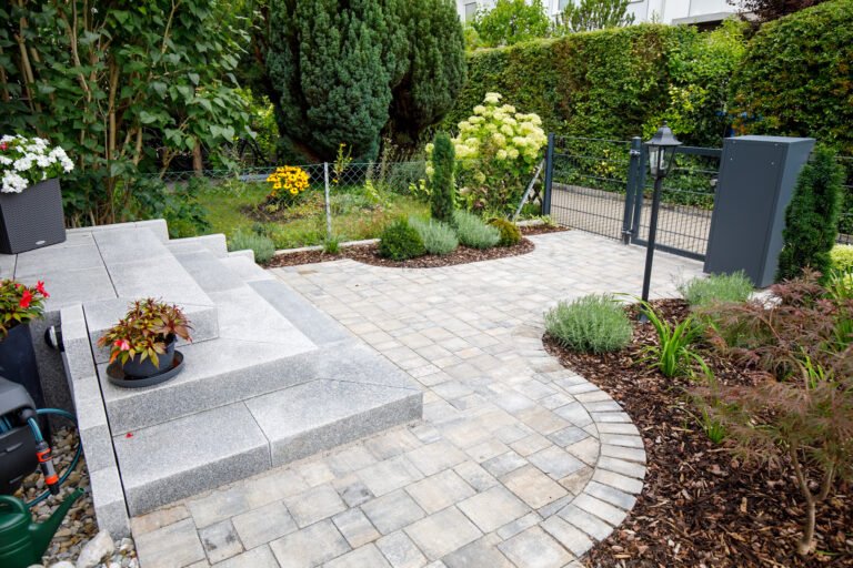 bella-flora-gmbh-projekt-Kirchehrenbach-Altersgerechter-Seniorengarten-39