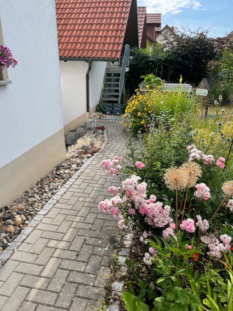 bella-flora-gmbh-projekt-streitberg-wunderschöne-sonnenterrasse-03