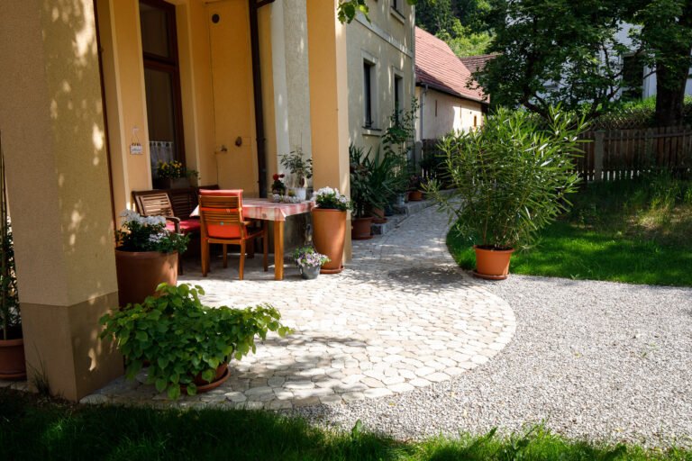 bella-flora-nachher-eingangsweg-pretzfeld-3